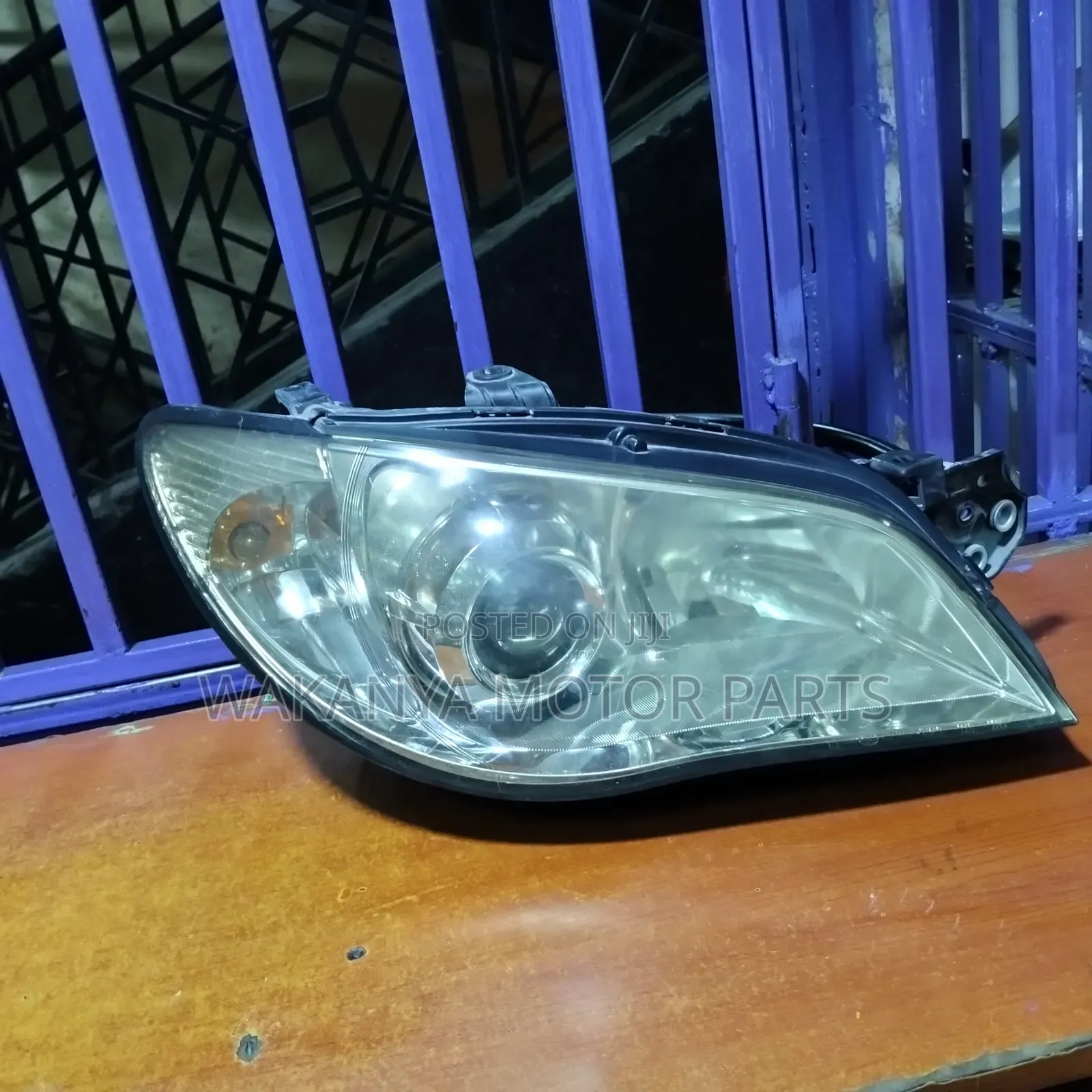 Subaru Impreza N12/Gg2 Non Zenon Headlight, Clean Ex Japan