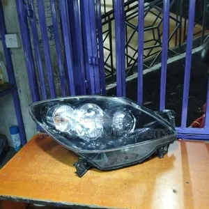 Mazda Demio 2005/2007 XENON Headlamp, Clean Ex Japan