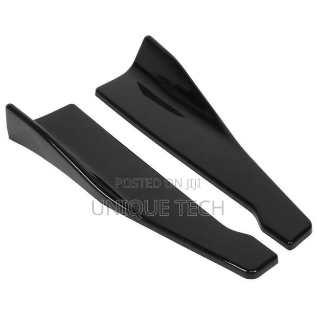 2-Piece Universal Rear Bumper Skirts – Sporty and Functional