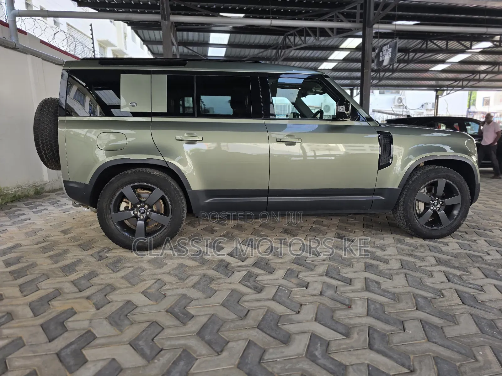 Land Rover Defender X-Dynamic HSE 2022 Green