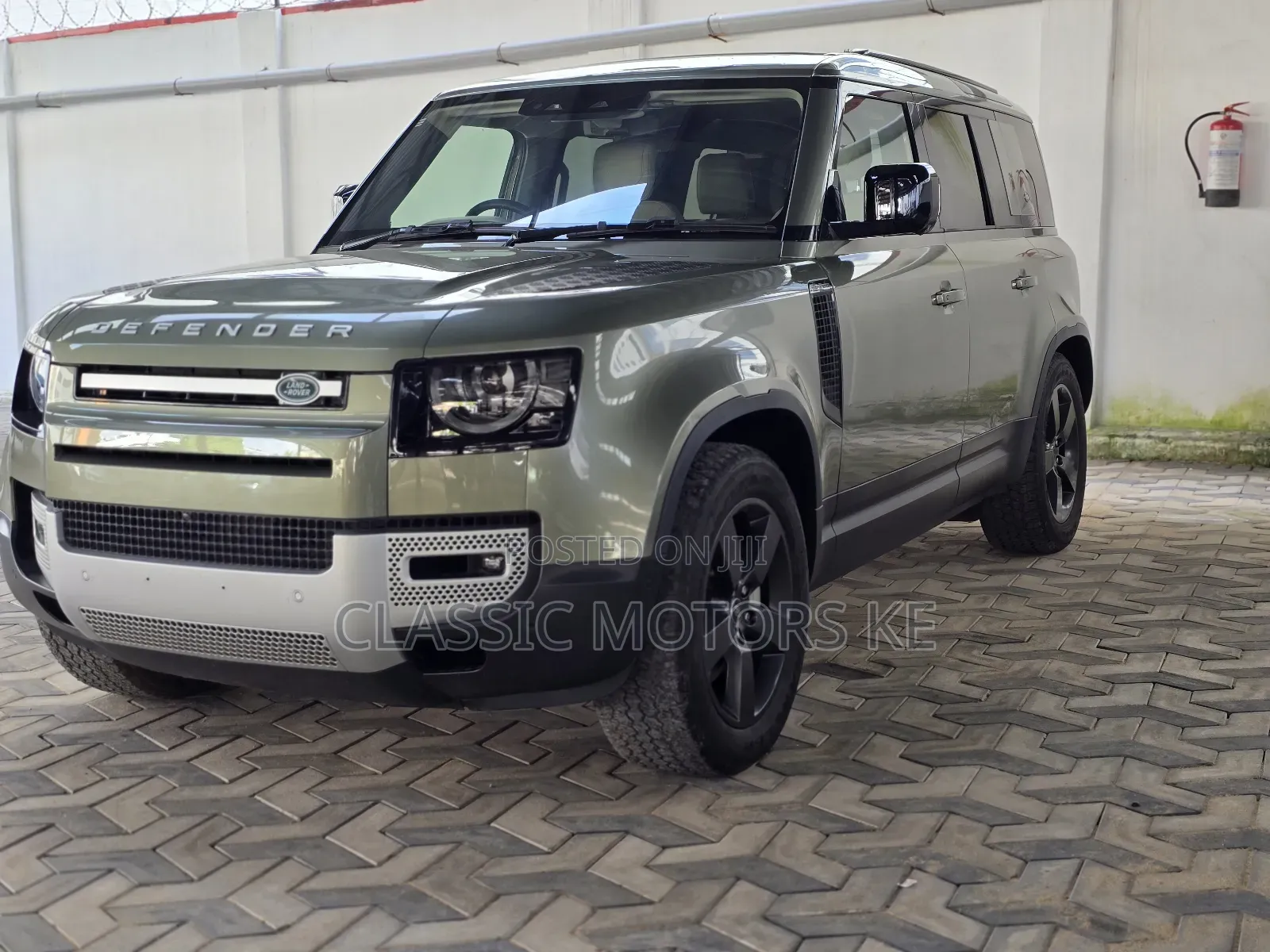 Land Rover Defender X-Dynamic HSE 2022 Green