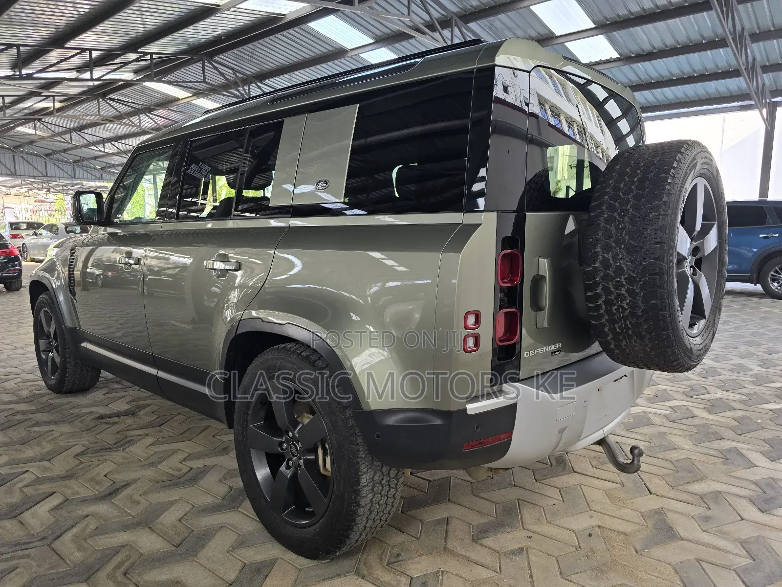 Land Rover Defender X-Dynamic HSE 2022 Green