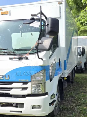 Isuzu FRR Freezer