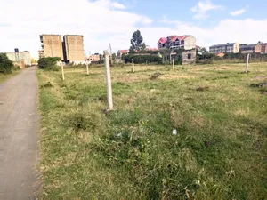 Plot for Sale in Barnabas Pipeline