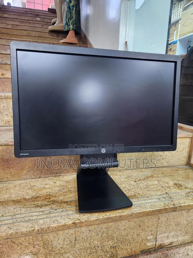 HP Z Display Z22i 22" 1920x1080 IPS Monitor