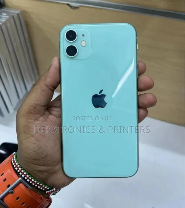 Apple iPhone 11 256 GB Blue - main view