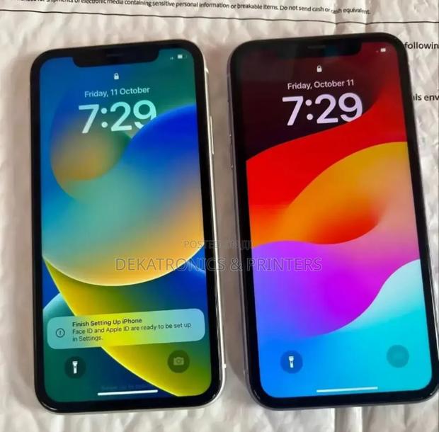 Apple iPhone 11 256 GB - main view