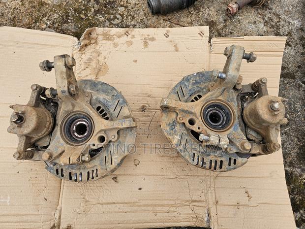 Subaru GC3 Front Wheel Hubs - main view