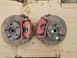 Subaru GC3 Front Wheel Hubs