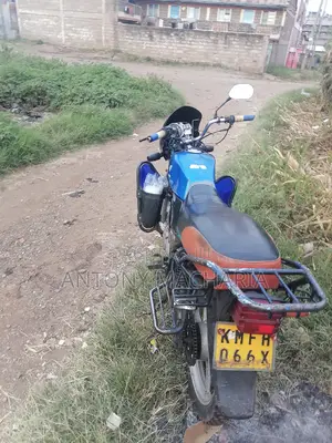 Honda CB 2021 Blue