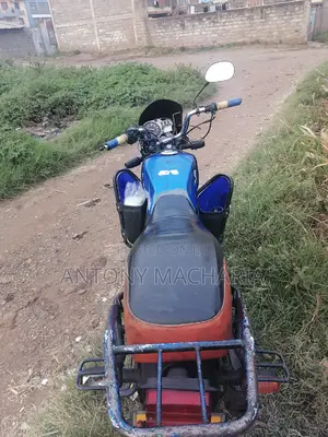 Honda CB 2021 Blue