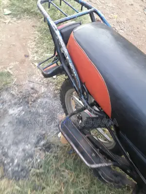 Honda CB 2021 Blue
