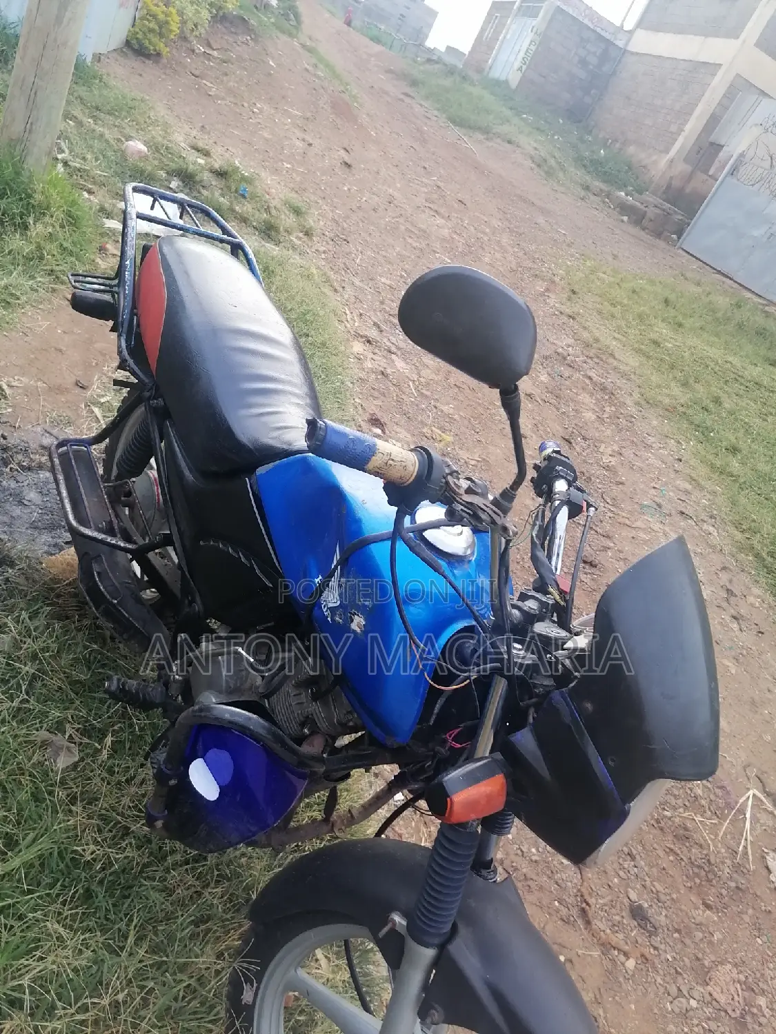 Honda CB 2021 Blue