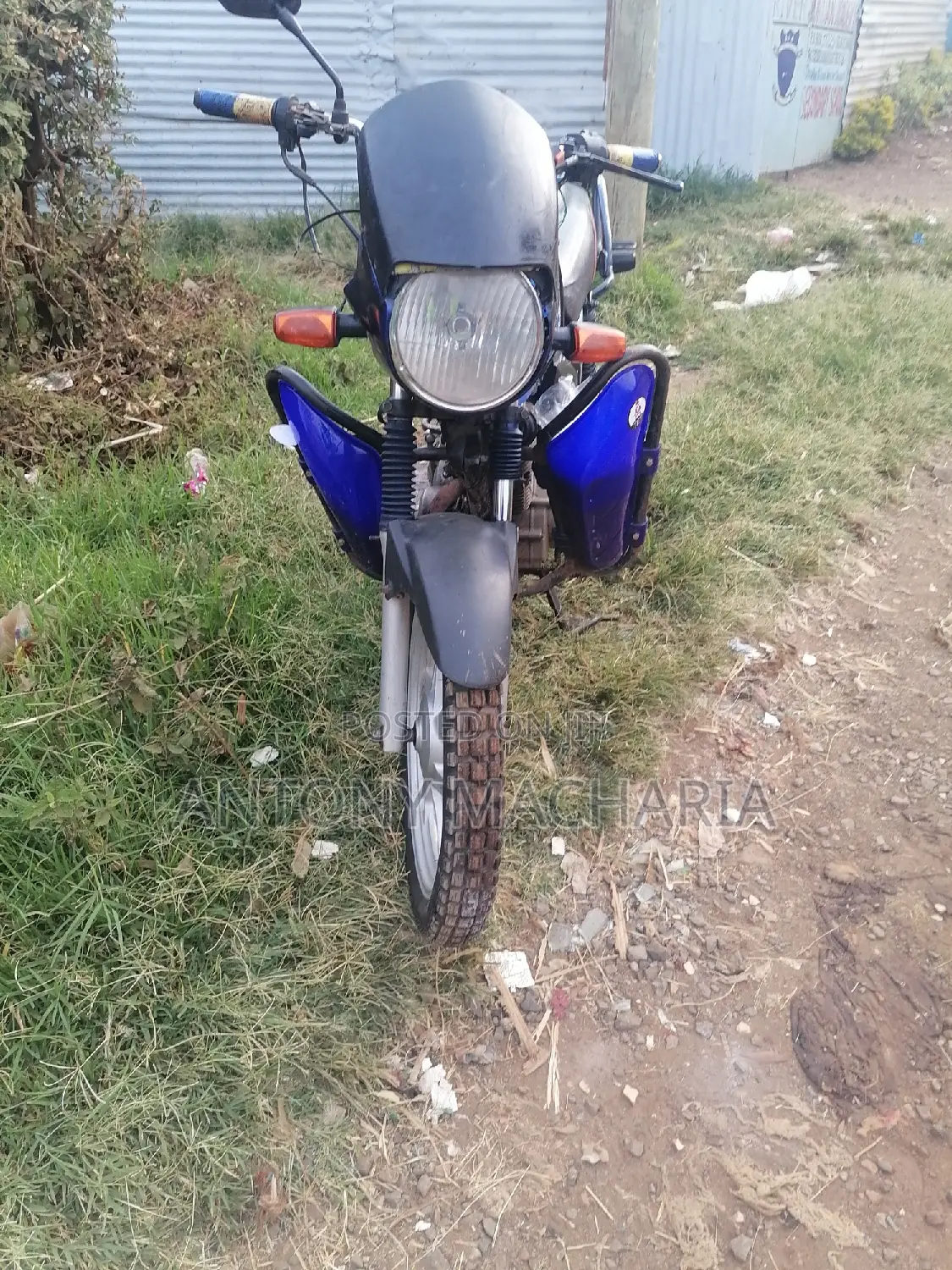 Honda CB 2021 Blue