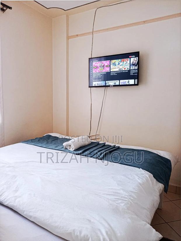 Airbnb Studio - thumbnail 4