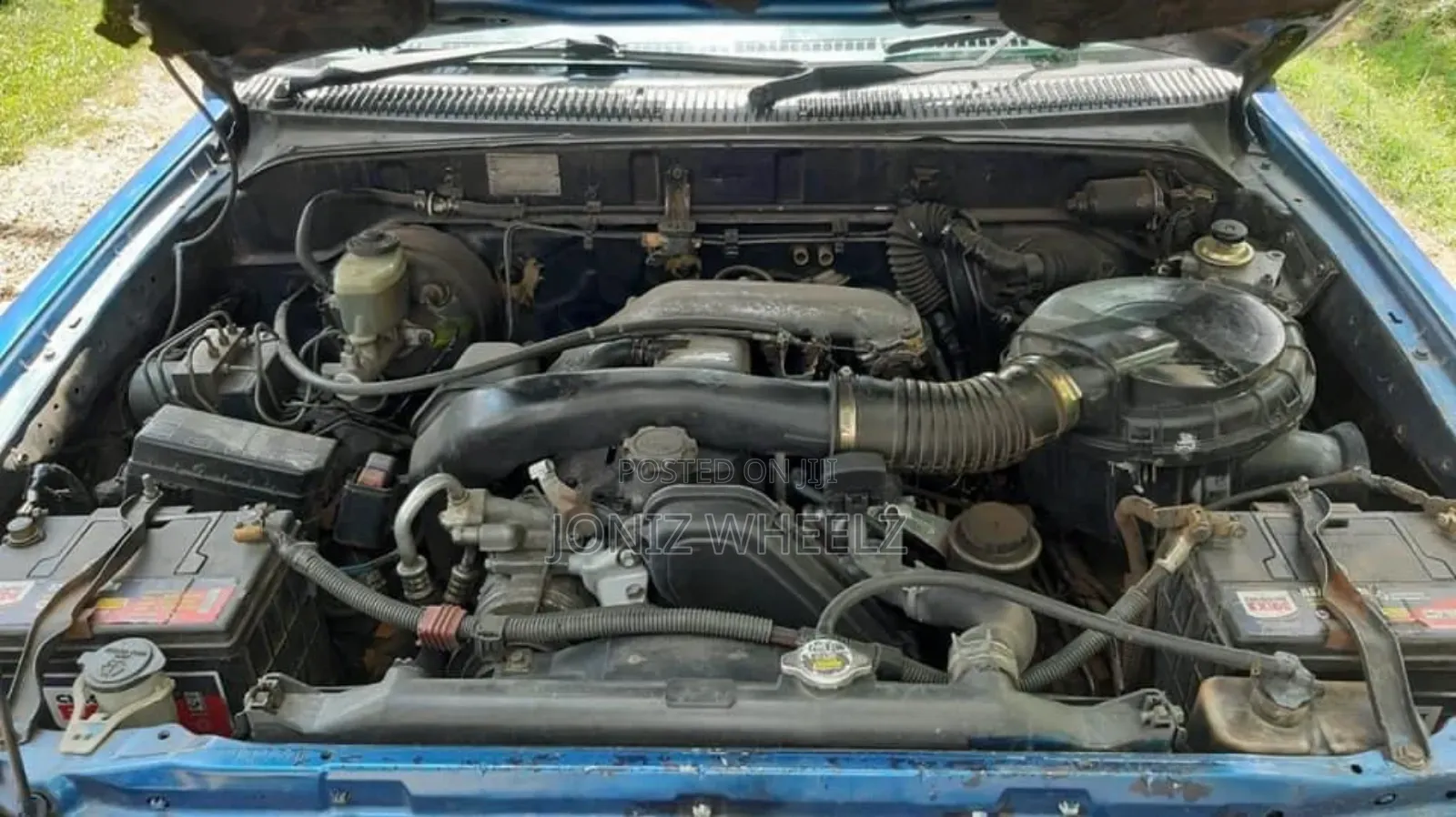 Toyota Hilux 1997 Blue