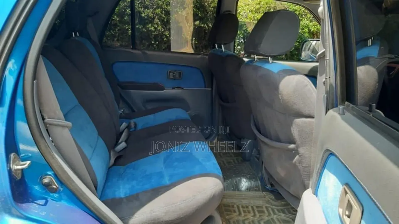 Toyota Hilux 1997 Blue