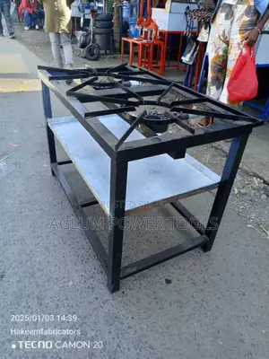 Whigh Pressure Cookers With A Shelf