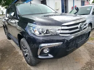 Toyota Hilux 2019 Black