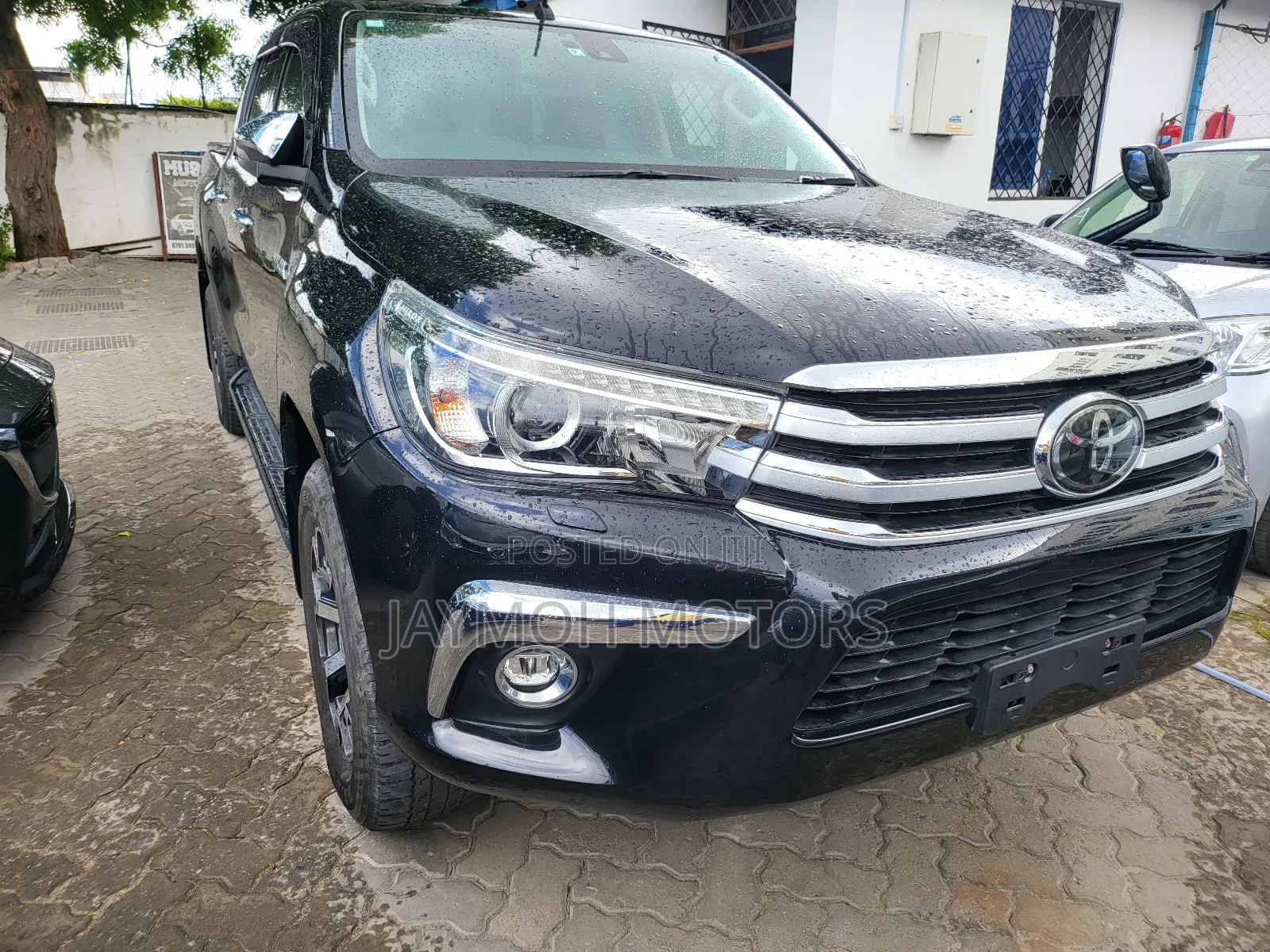 Toyota Hilux 2019 Black