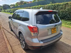 Subaru Forester 2.0XT Touring AWD 2017 Silver