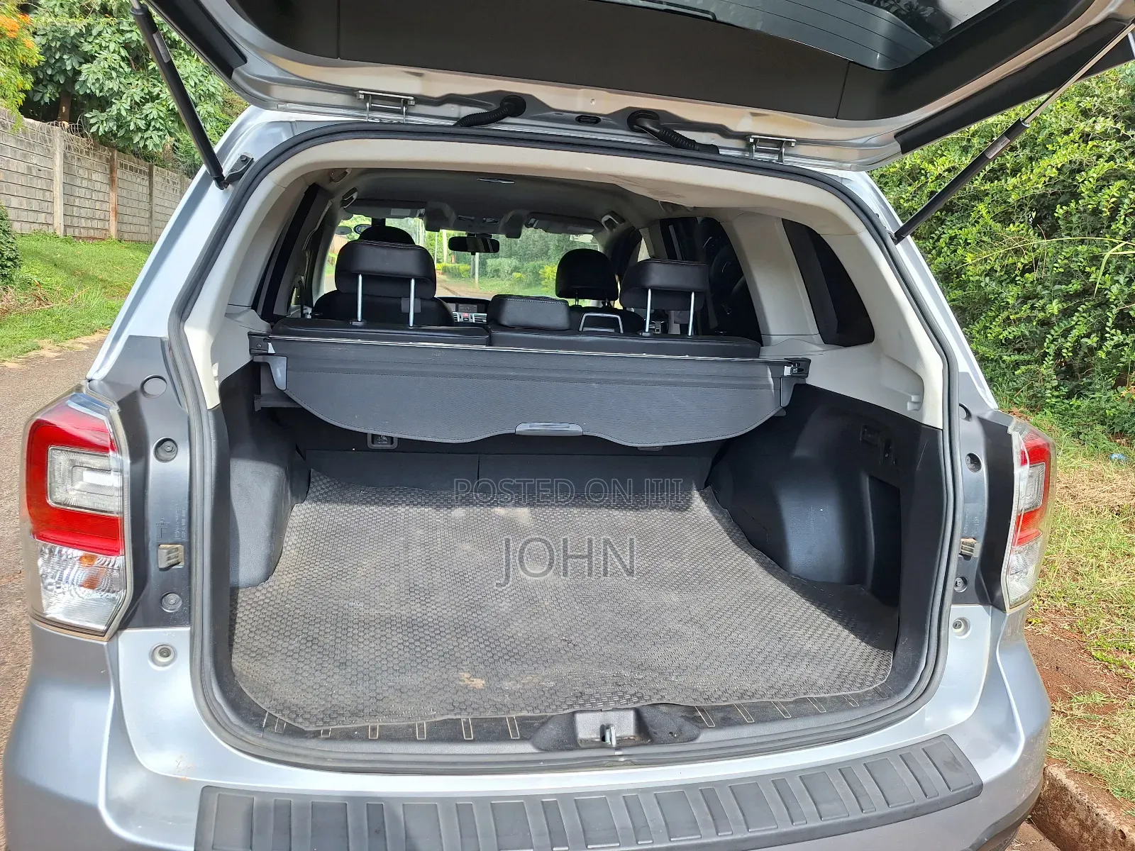 Subaru Forester 2.0XT Touring AWD 2017 Silver