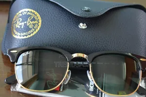 Raybans Clubmaster Black Frame and Gold Sunglasses