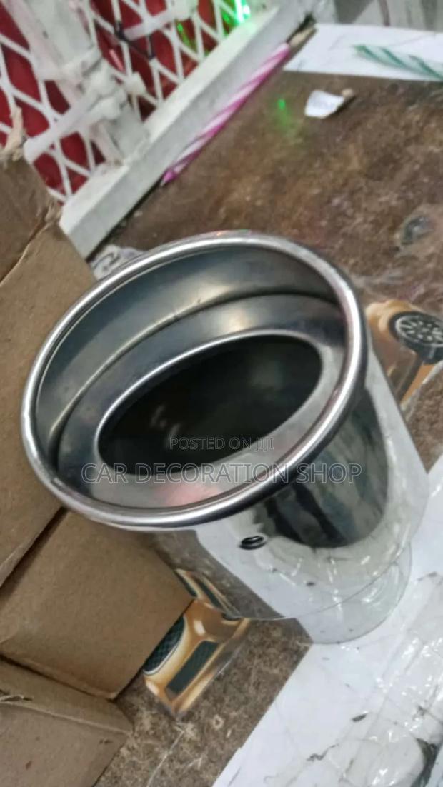 Single Exhaust Tip in Burnt Blue or Silver Tips - thumbnail 3