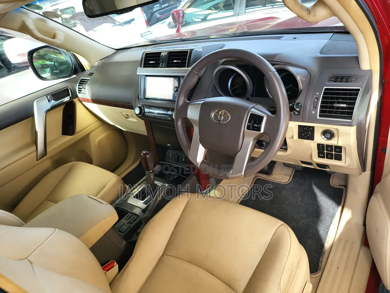 Toyota Land Cruiser Prado 2017 Red