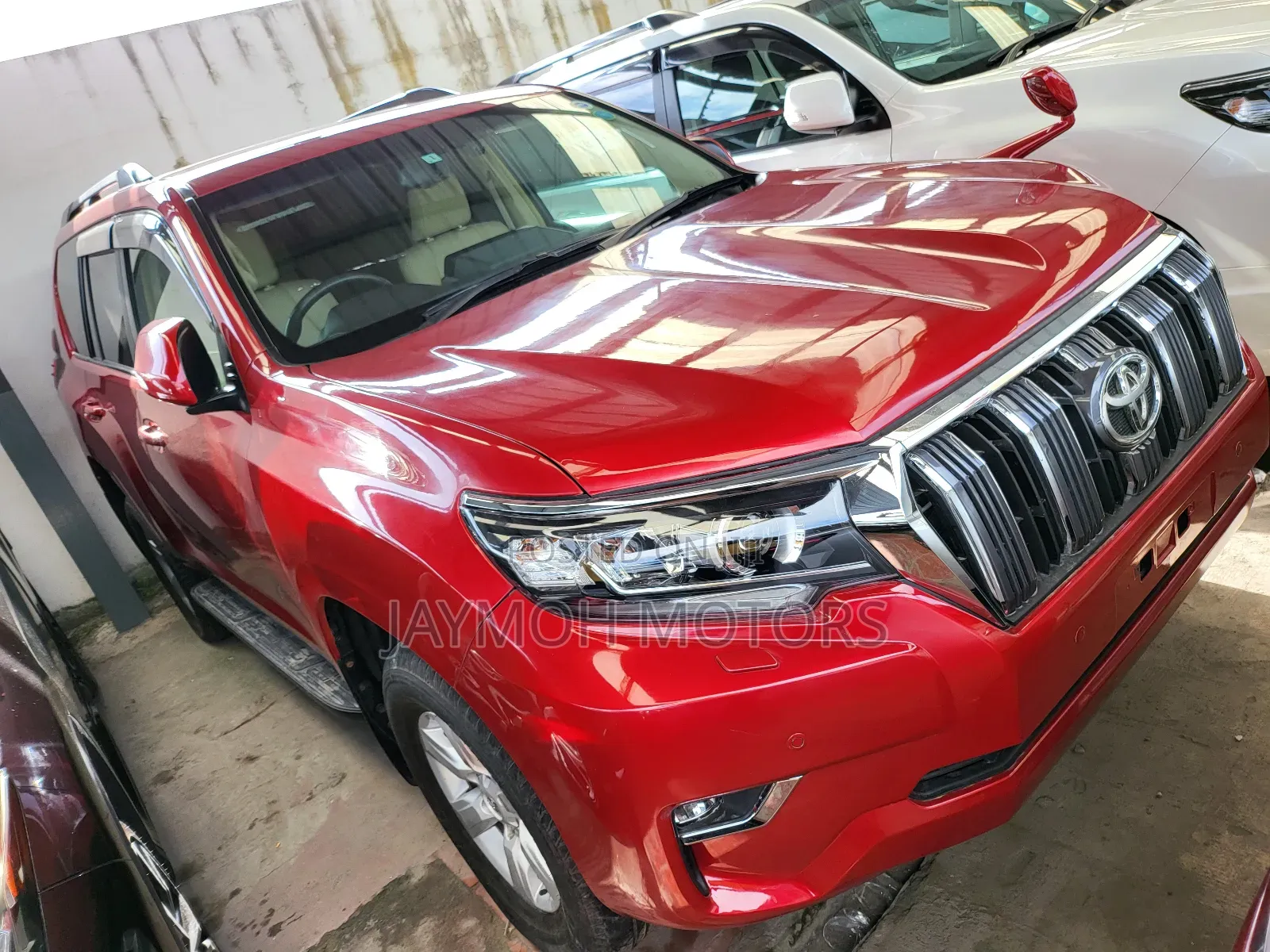 Toyota Land Cruiser Prado 2017 Red
