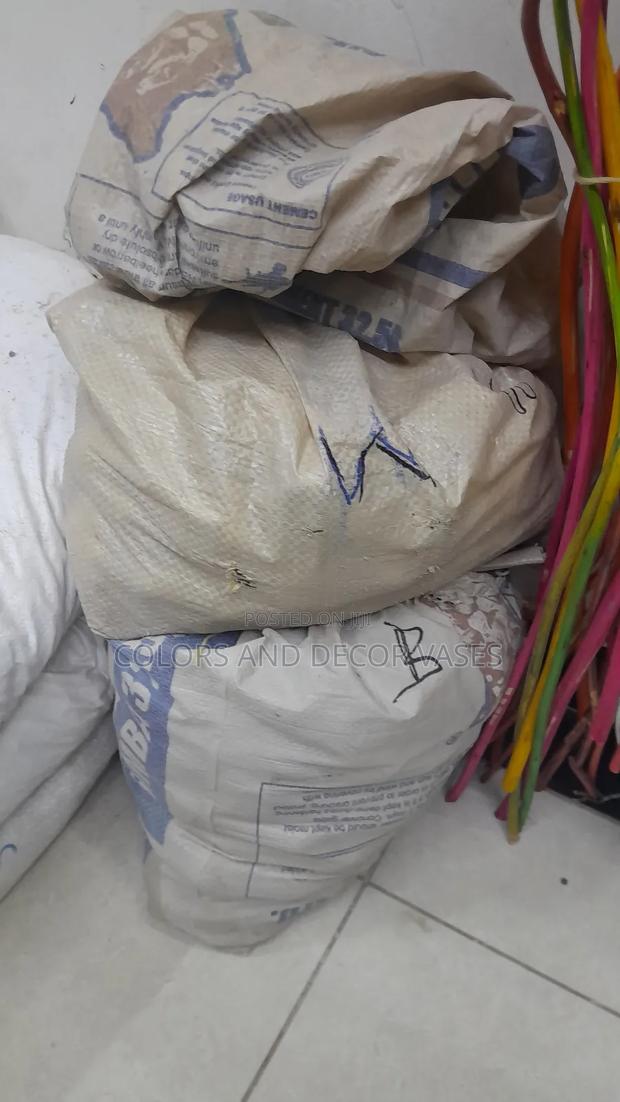 Riverbed Stones in Stock 30kg Bags - main view