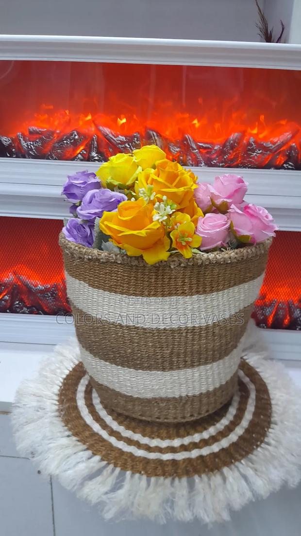 Centre Piece in Stock