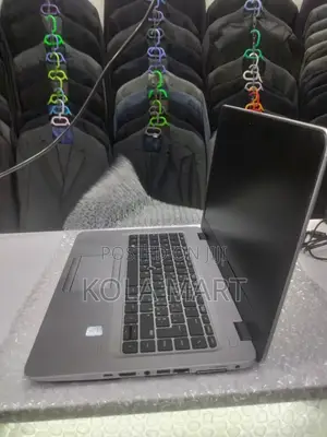 Laptop HP EliteBook 820 G3 8GB Intel Core I5 HDD+SSD 500GB