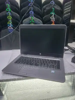 Laptop HP EliteBook 820 G3 8GB Intel Core I5 HDD+SSD 500GB