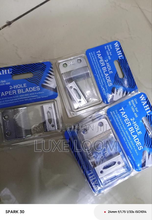 2-Hole Blade/Wahl Taper Blade - main view