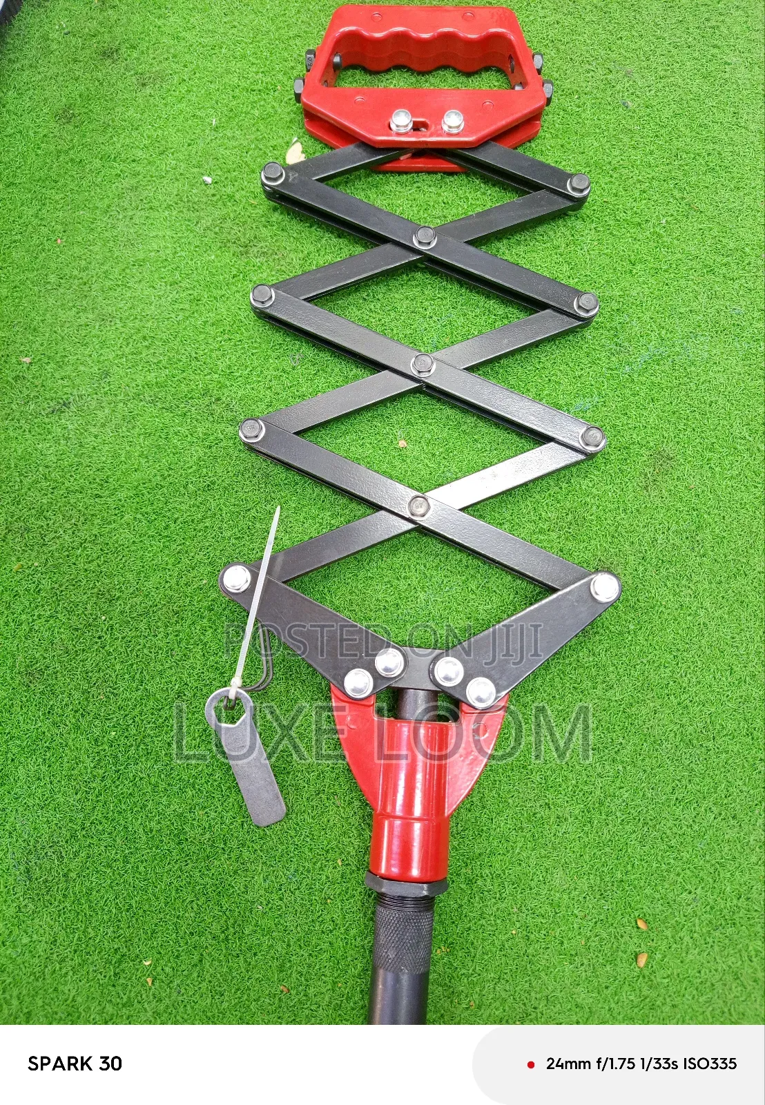 Folding Rivet Gun/Rivet Gun