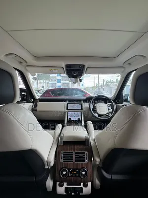 Land Rover Range Rover Vogue 2019 Silver
