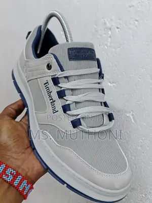 Timberland Sports Shoes in Stock Size 40-45