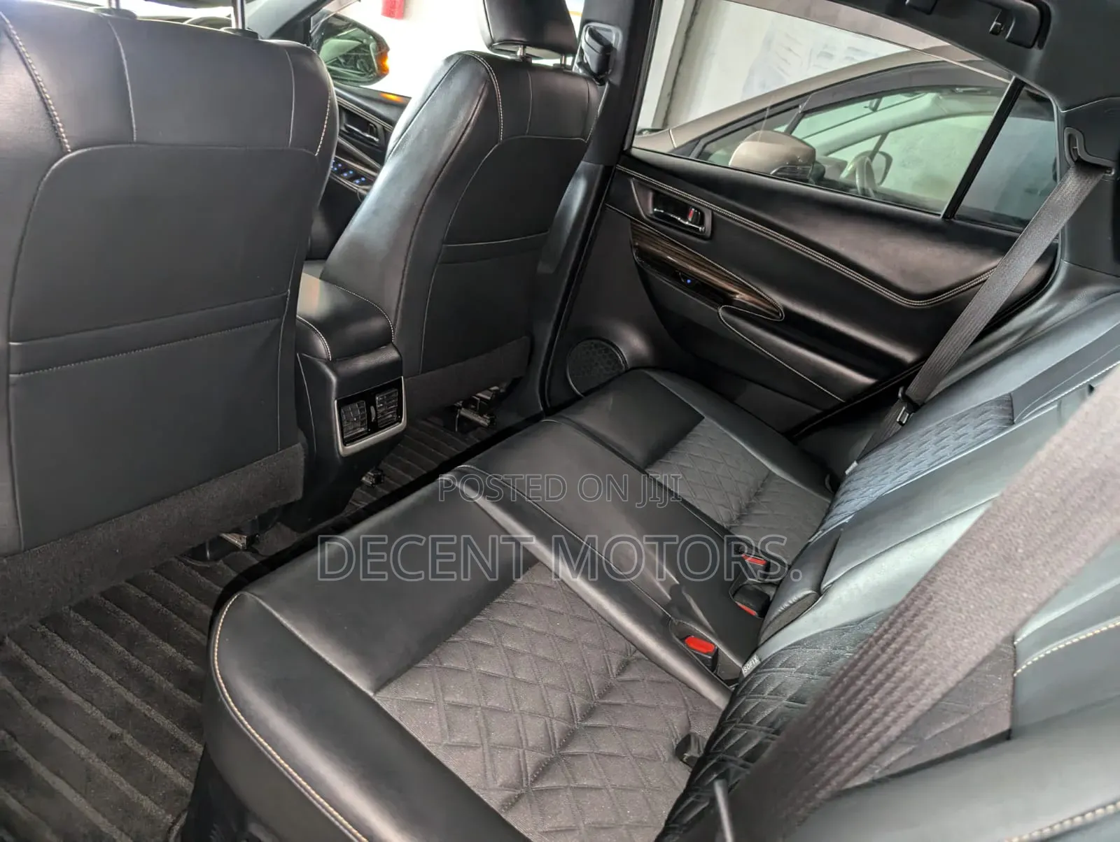 Toyota Harrier 2.0 2018 Teal