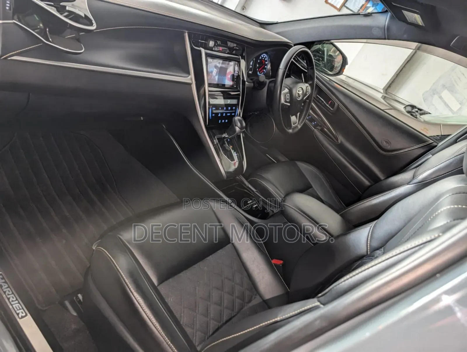 Toyota Harrier 2.0 2018 Teal