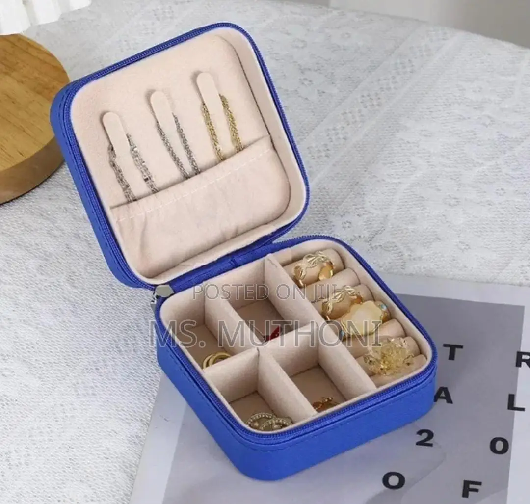 Portable Travel Storage Organizer Jewelry Case *
