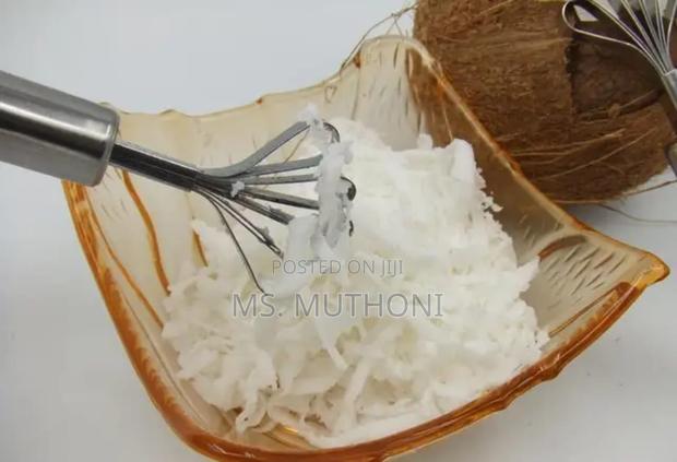 Stainless Steel Coconut Grater. - thumbnail 9