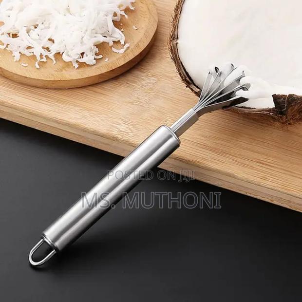 Stainless Steel Coconut Grater. - thumbnail 10