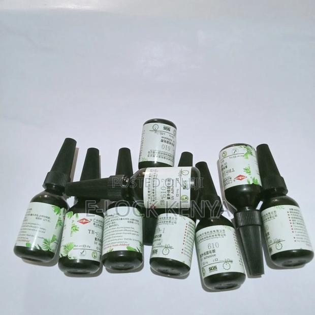 User Friendly Windscreen Cracks Repair Bonding Glue