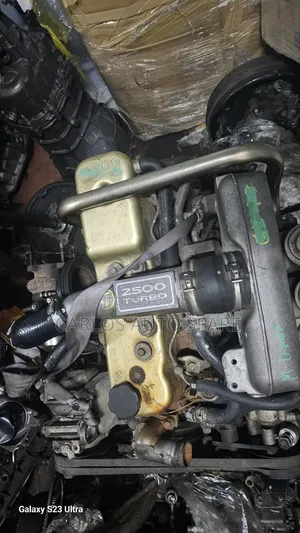 Complete Engine 4ja1 Isuzu Dmax Old Model