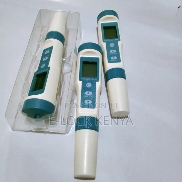 Water Quality Tester With Long Battery Life