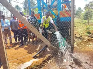 Solar Pump Testing And Water Pipe Installation