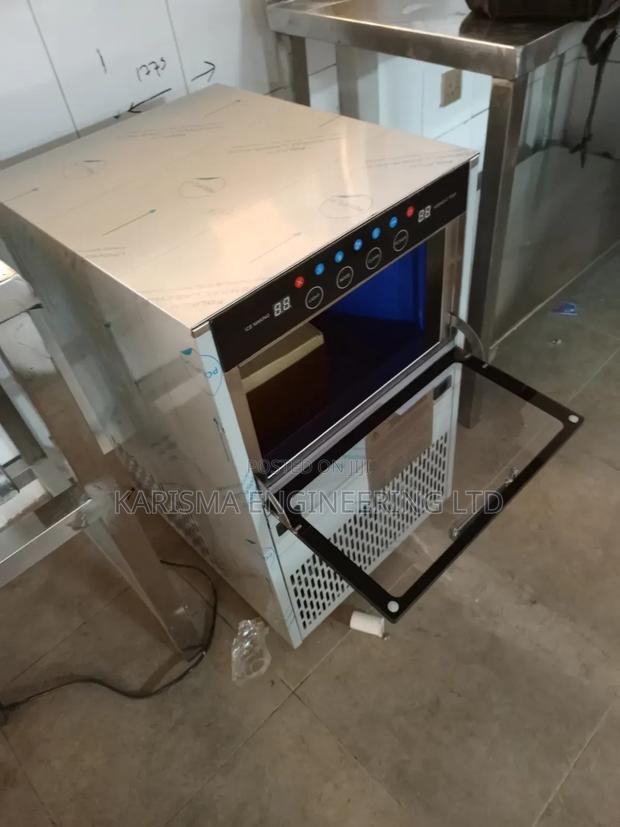 Ice Cube Maker Machine - main view