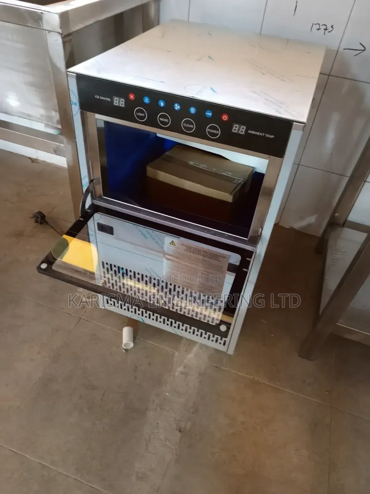 Restaurant Ice Cube Maker