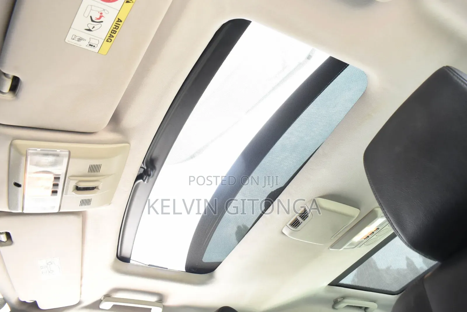 Land Rover Discovery 2015 White